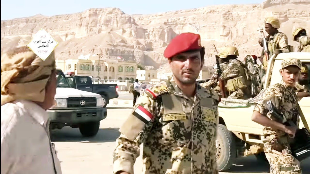 موكب الحرس الرئاسي لاستقبال الرئيس عبدربه منصور هادي في حضرموت اليمن