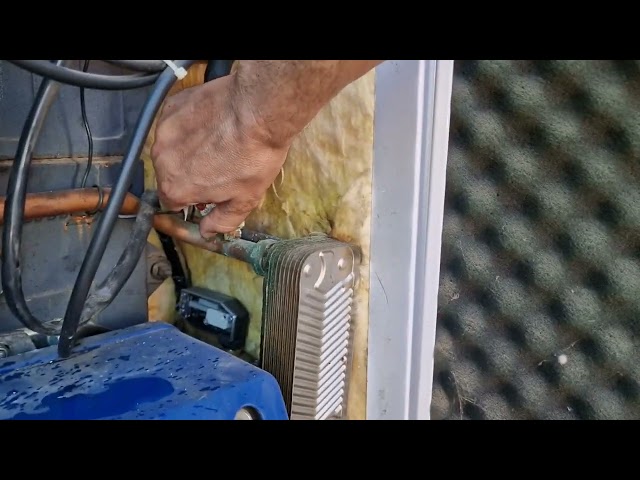 Caldera Domusa no funciona el agua caliente y no es la membrana