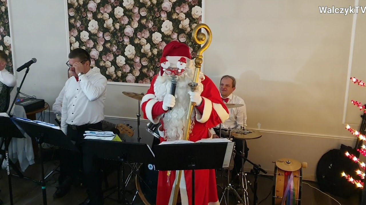 ZABAWA SYLWESTROWA 2025/26 z życzeniami i Mikołajem w roli głównej