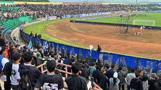 Download Lagu BONEKMANIA AWAY JOGJA‼️ SUPORTER PSIM IKUT NYANYI BERSAMA BONEK RAYAKAN KEMENANGAN PERSEBAYA VS PSIM MP3