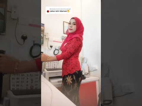 AWEK BAJU KEBAYA HOT