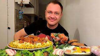 видео: МУКБАНГ. ОБЖОР. ГУЛЯШ ПО-СОВДЕПОВСКИ ИЗ ГОВЯДИНЫ С МАКАРОХАМИ, ЯИЧНИЦА НА САЛЕ, САЛАТ.АСМР.КОММЕНТЫ. картинка: МУКБАНГ. ОБЖОР. ГУЛЯШ ПО-СОВДЕПОВСКИ ИЗ ГОВЯДИНЫ С МАКАРОХАМИ, ЯИЧНИЦА НА САЛЕ, САЛАТ.АСМР.КОММЕНТЫ.