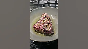 Pan Seared Ahi Tuna Steak 