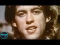 10 Incredible Musicians That Are TERRIBLE Singers