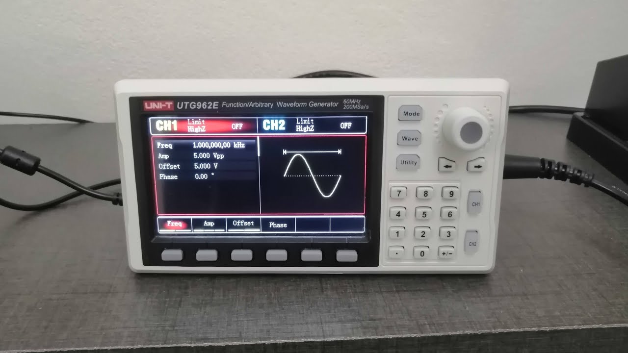 UNIT UTG962E Signal Generator In Pakistan - Unboxing, Usage and Review ...