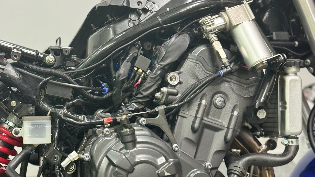 Ngrt R7 Shifter Rfi Completed Air Shifter working on R7 Swapped Grom - YouTube
