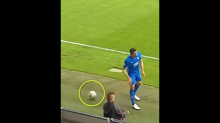 When ball boy become hero🤩