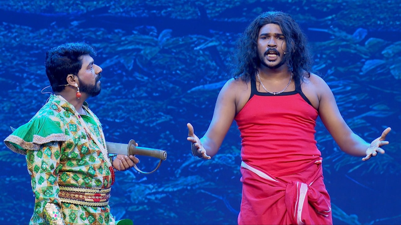 ആന ഇടഞ്ഞാൽ എന്താ ഒരു ജീവിതം കിട്ടുമല്ലോ🤣