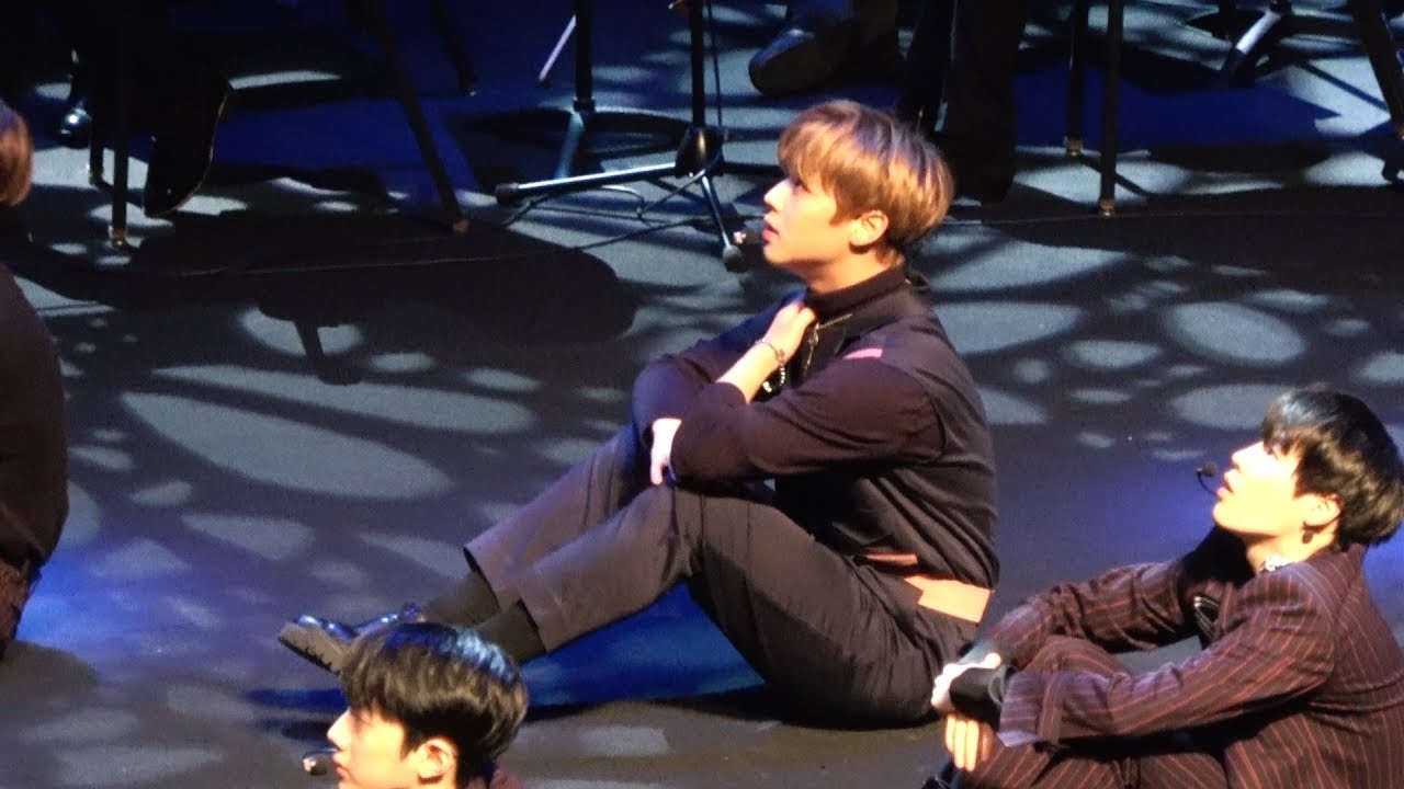 180123 이데일리 문화대상 Beautiful 박지훈 4K 직캠