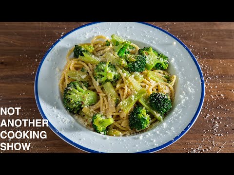 my-method-for-making-spaghetti-with-broccoli-garlic-and-oil