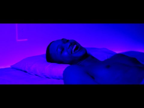 Смотреть клип Trinidad Cardona - Tired