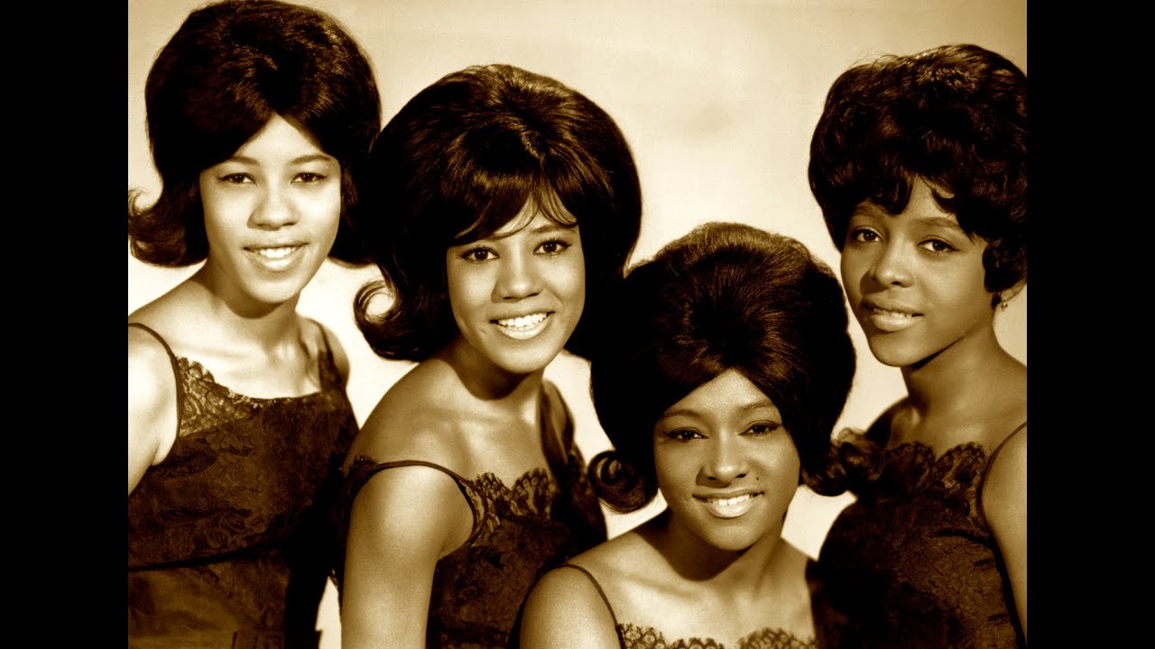 The Crystals. Then He Kissed Me. - YouTube