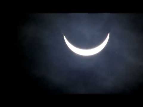 Solar Eclipse 20 March 2015 in HD.  Coventry, West Midlands UK