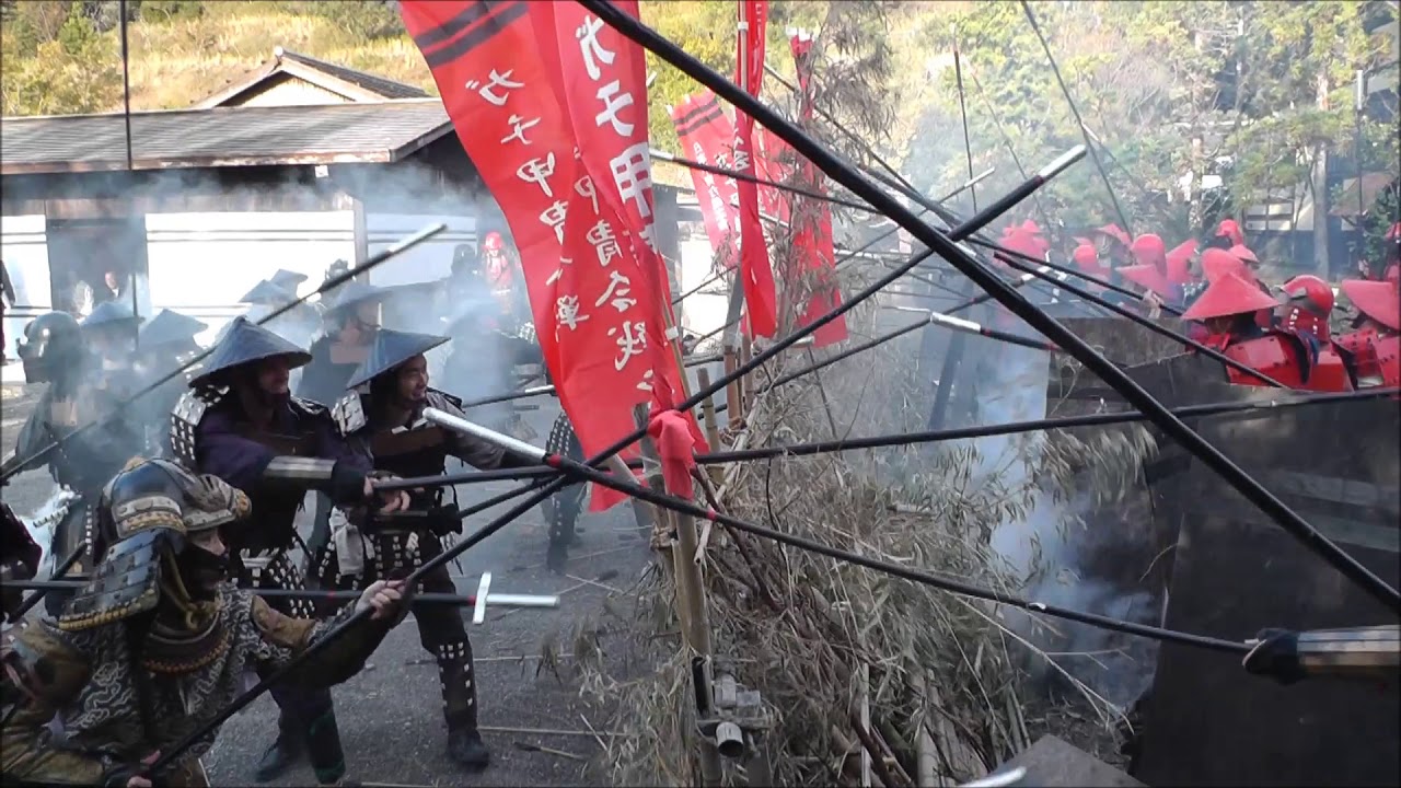ガチ甲冑合戦 armored samurai battle 槍戦、戦国のリアルな合戦を再現
