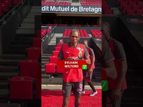 Un joueur formé au #SRFC qui a ensuite joué en professionnel ? 🔴⚫️#SportsTiktok #StadeRennais