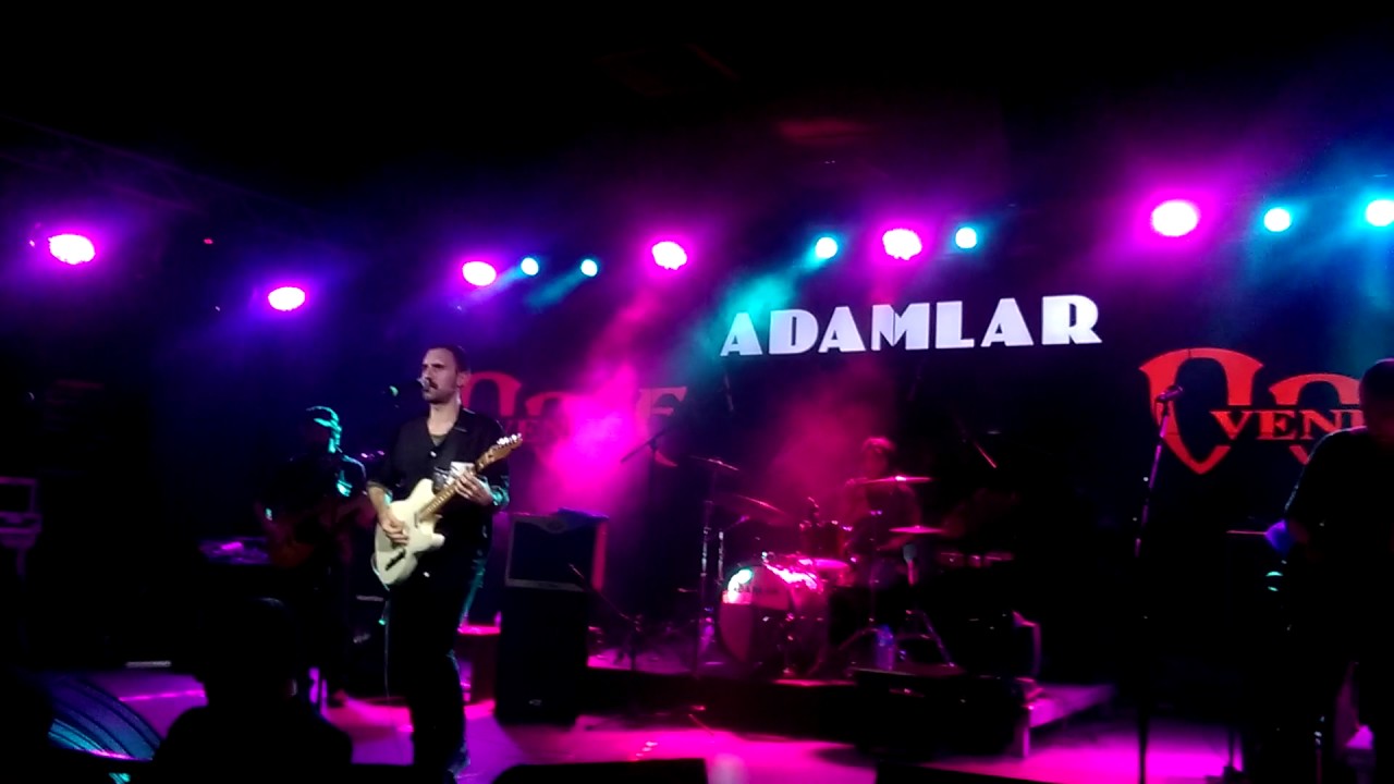 Adamlar-Şakacı Birisin Sen (09.12.2016/Ooze Venue)