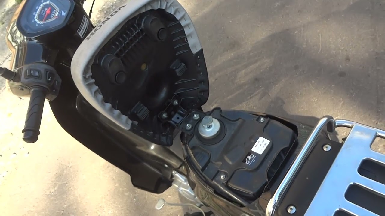 Honda super cub aa04