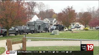 26-year-old in custody after barricading inside Strongsville home