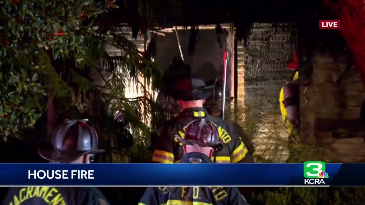 South Sacramento House Fire - YouTube