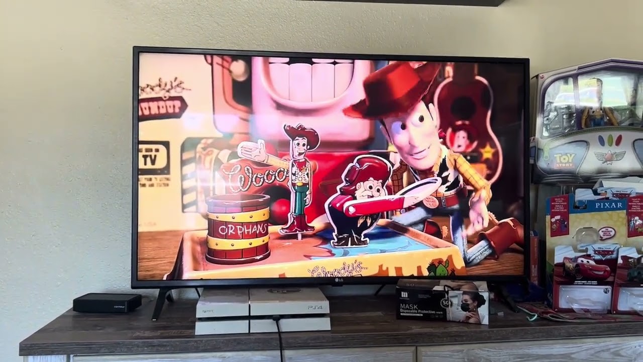 Woody's roundup merchandise - YouTube