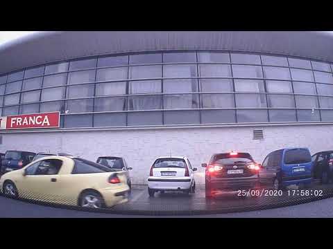 Video: Namesto Parkiranja