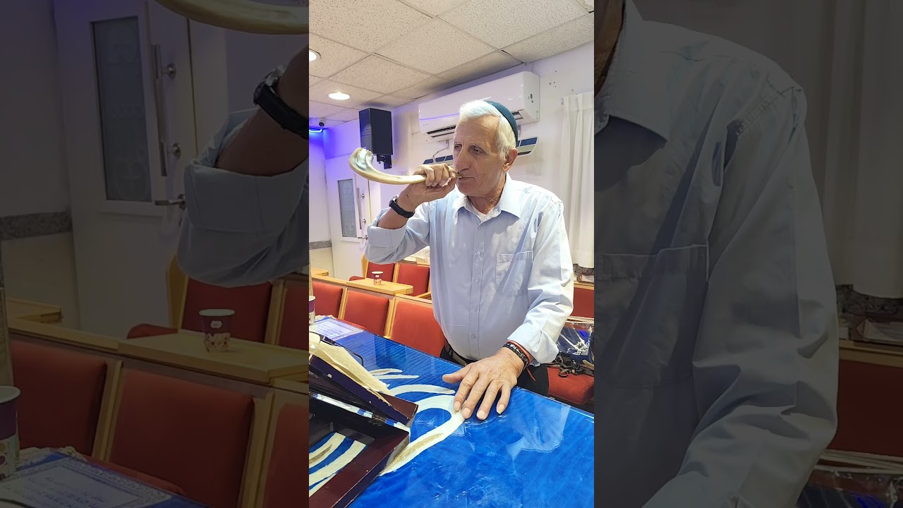 Uploads from בית הכנסת רינת ירושלים היכלא דרבנו יורם מיכאל זיע"א ע"ש הרב יורם אברג'ל זצוק"ל