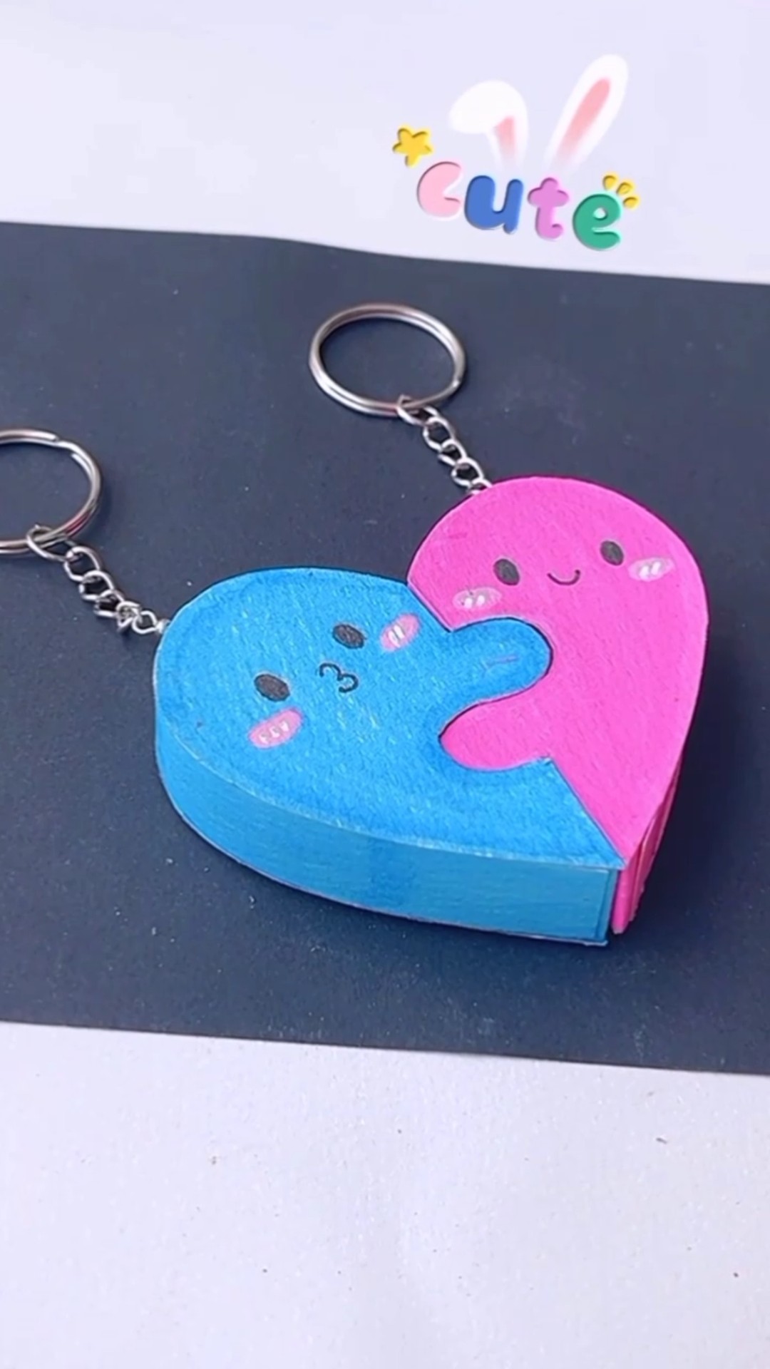 ?DIY BFF keychains? #shorts #tonniartandcraft #art #love #diy #craft