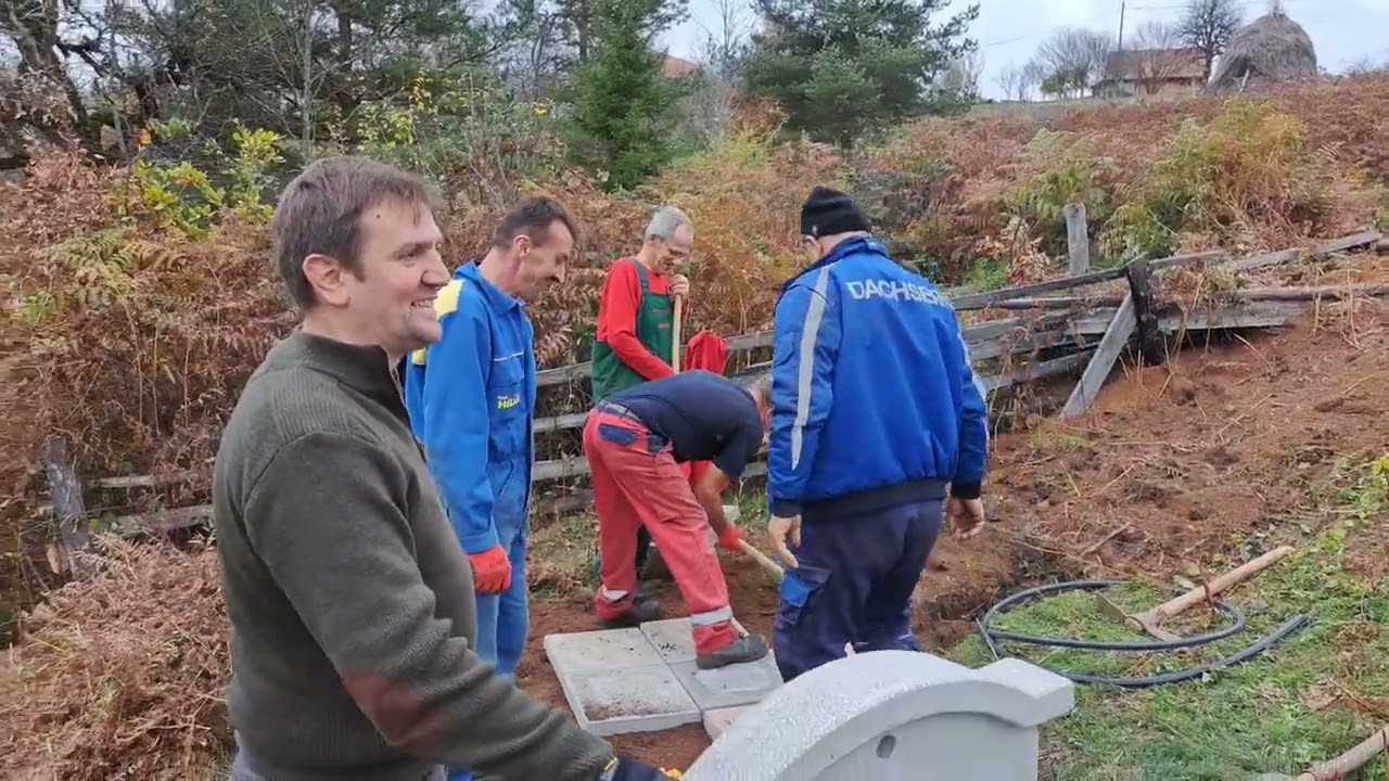 Kad smo došli da vidimo ni opanci od njeg nisu ostali... Bećari  - Sokolac