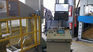 Leaf and coil springs test stand