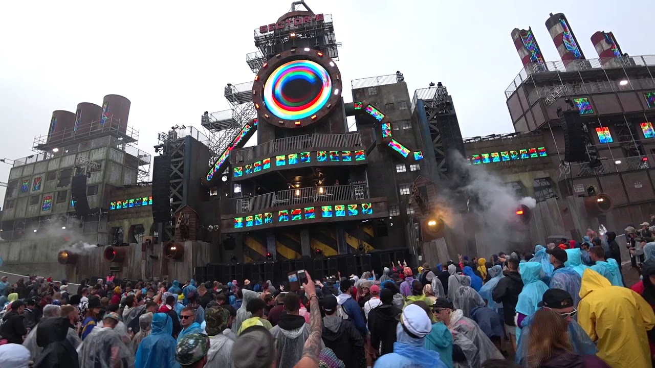 Sam Binga B2B Hyroglifics and QZB B2B Foreign Concept @ BoomTown 2018 video editing software free