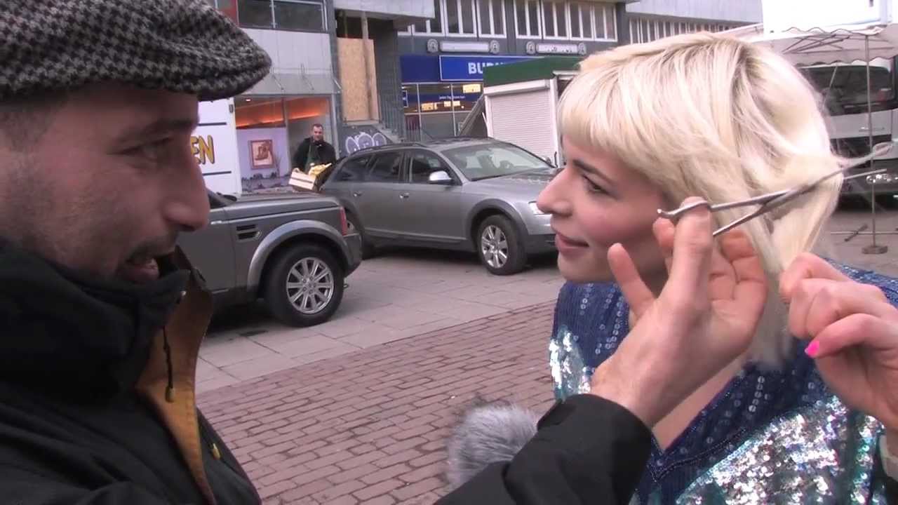 KOMMANDO...schere frei.