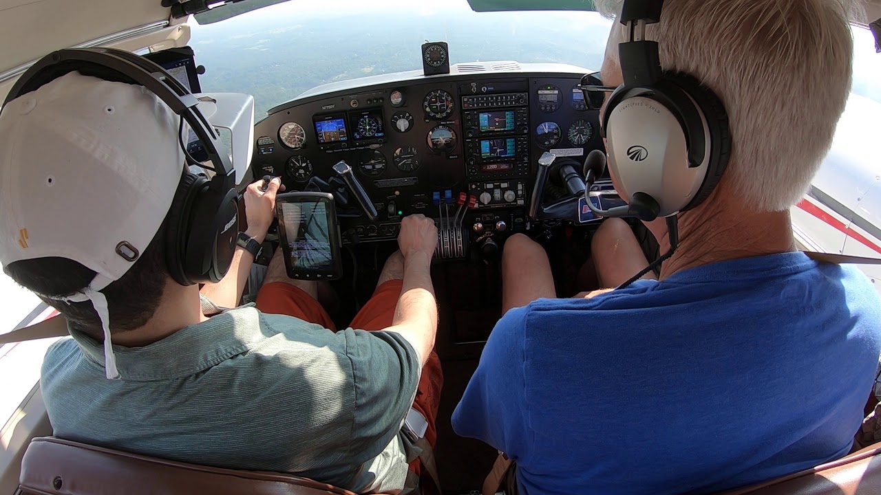 Multi Engine Training Twin COMMANCHE GH050049 - YouTube