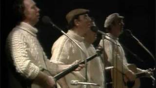 Will Ye Go, Lassie Go ( Wild Mountain Thyme ) The Clancy Bros. w/ Tommy Makem chords