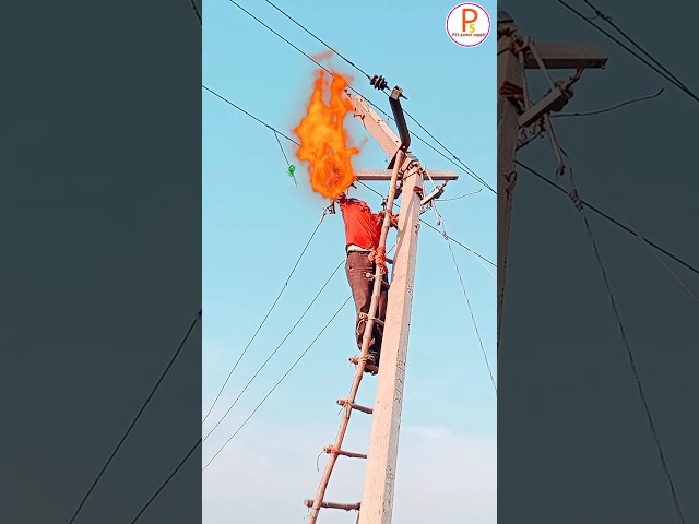Electricity lineman #shorts #electricity #youtube #viral 😂 class=