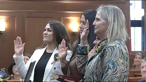 Alaska Legislature begins session with key issues in focus