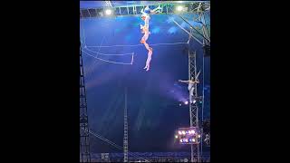 el trapecista más loco del mundo circo los valentinos
