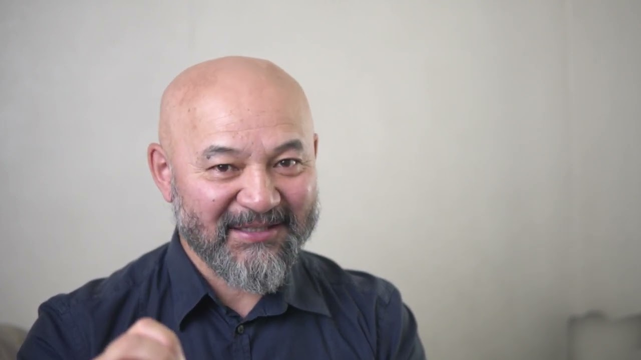 Таны аз жаргал хэнээс хамаардаг вэ