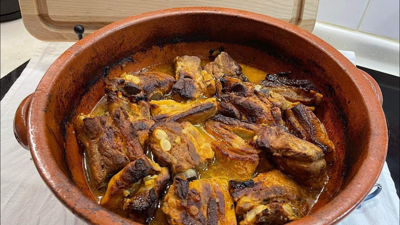 Entrecosto de porco assado regional