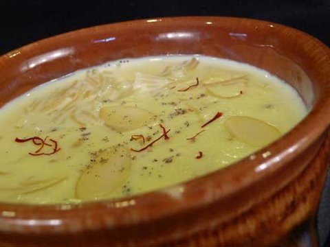 Seviya Kheer - Indian Dessert Recipe Video