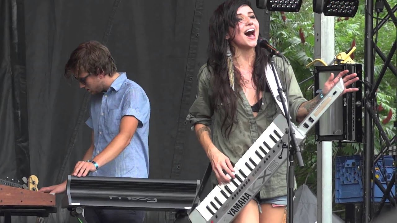 Lights Drive My Soul Live Montreal Osheaga 2011 HD 1080P