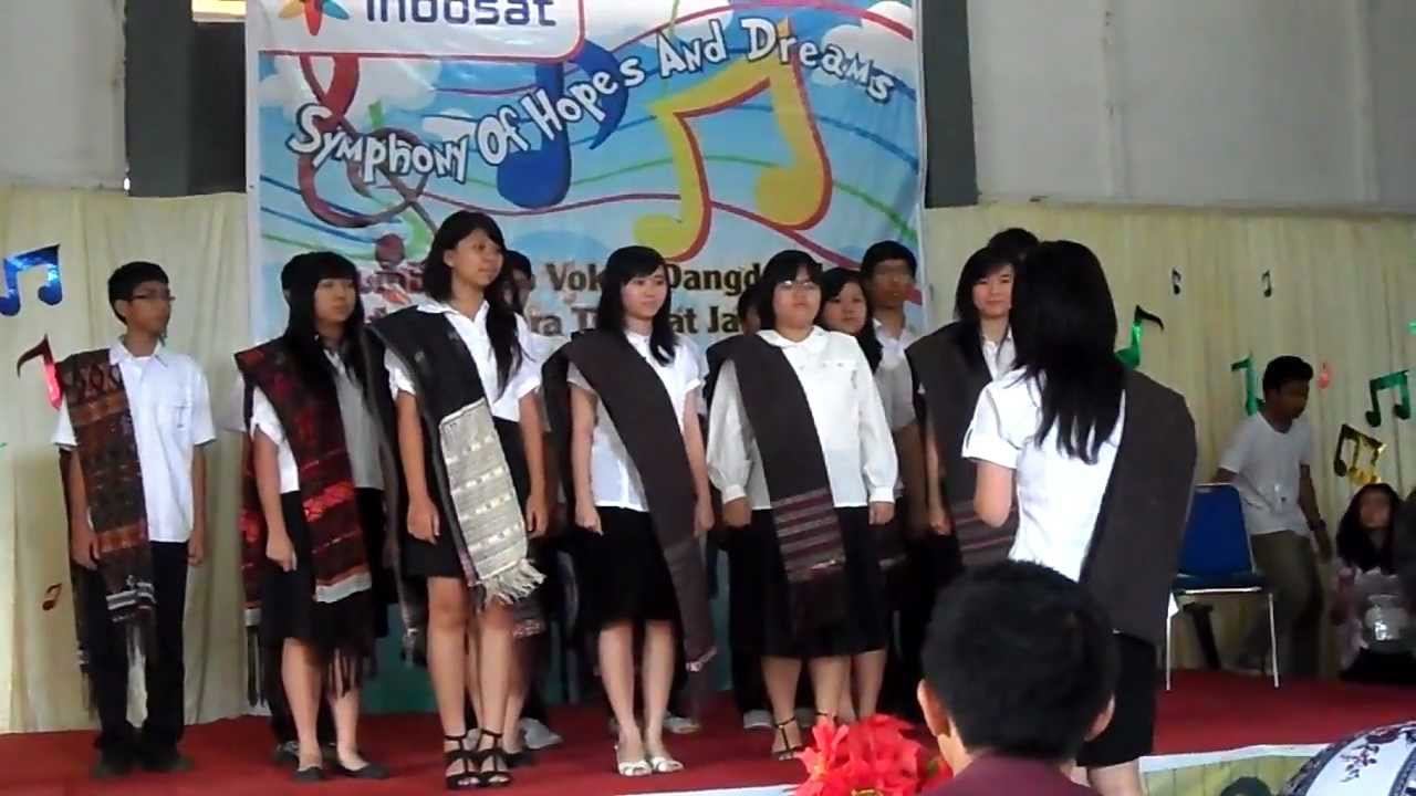 Paduan Suara SMAK BPK PENABUR  Sukabumi in action YouTube