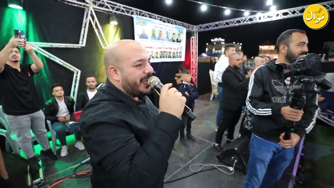 الفنان يزن حمدان ارتب صفوف السحجات العربية سحجة الحاولوم  من مهرجان العريس توفيق غوادرة