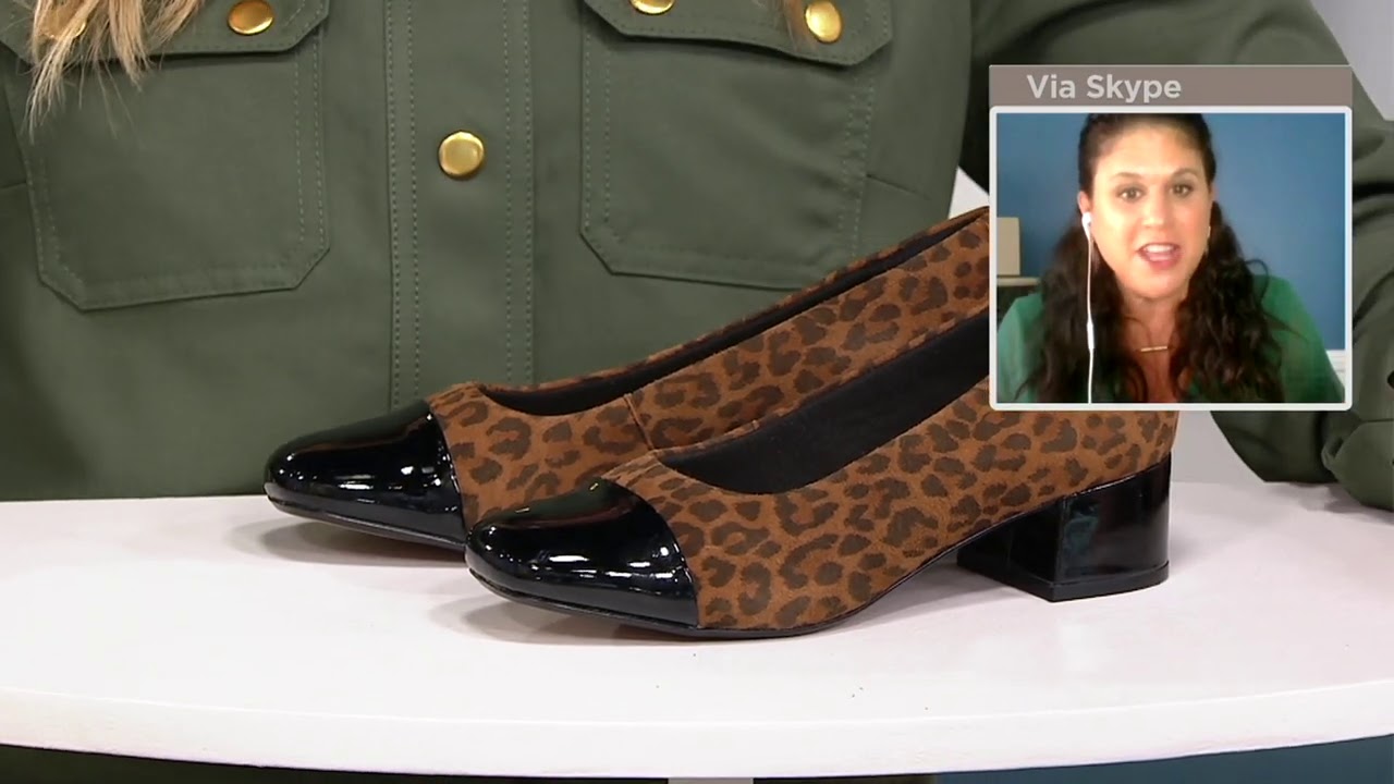 qvc clarks pumps