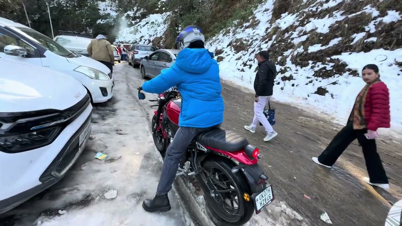 Bahari nuksan Hogya 😱| snowfall dekhte hue 