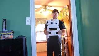 Cliusnra Folding Step Plastic Stool Review: IT HOLDS UP TO 300LBS WOW