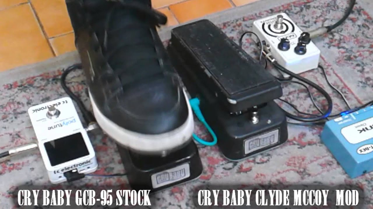 Crybaby stock vs Cry baby Clyde Mccoy mod Shenier Handmade Tone