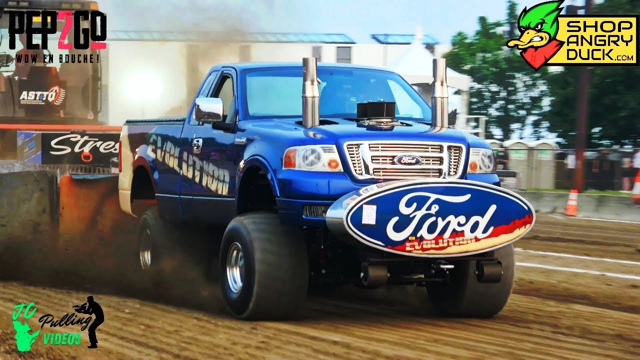 Modified 4X4 Trucks at Expo Agricole Saint-Hyacinthe ASTTQ Truck Pulling 2025