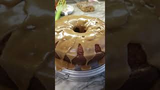 In the kitchen with Reese Witherspoon's cake