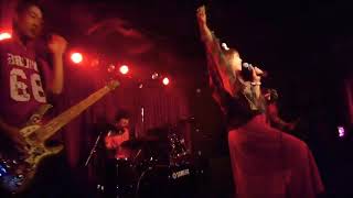 「monster tree / SHAKALABBITS」やからびっち