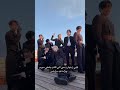 ليلي راينهارت هي الي كانت بأمفي سويم ونزلت فيد مع بتس 😭😭 #bts